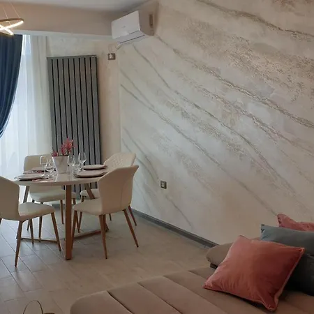 Alexander Spa-beach Resort-mamaia Nord 호텔 *