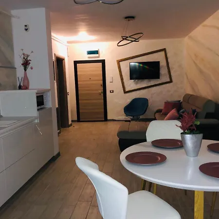호텔 Alexander Spa-beach Resort-mamaia Nord *